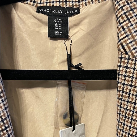 Sincerely Jules Beige Checkered Blazer NWT - Picture 2 of 4